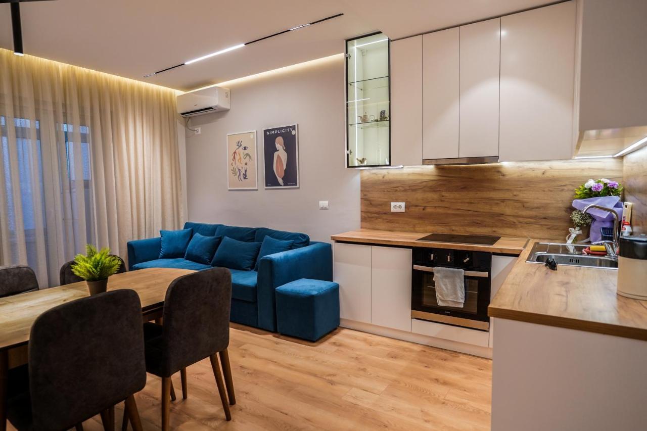 Hidden Gem Tirana 2Br Comfort In Historic Zone Exteriör bild